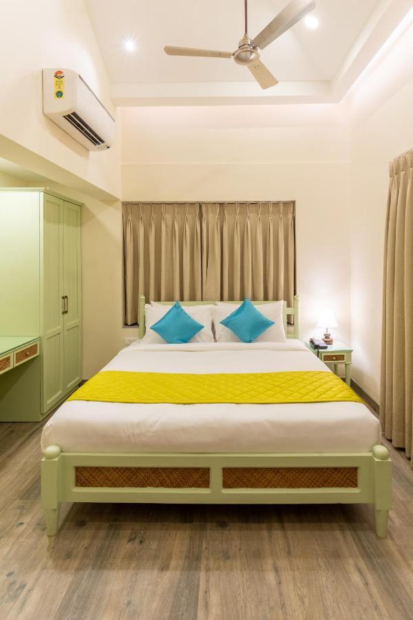 Ayan Villas With Private Pool Siolim Exterior photo
